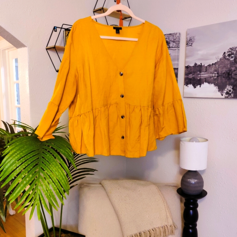 Ann Taylor Factory Mustard Peplum Top